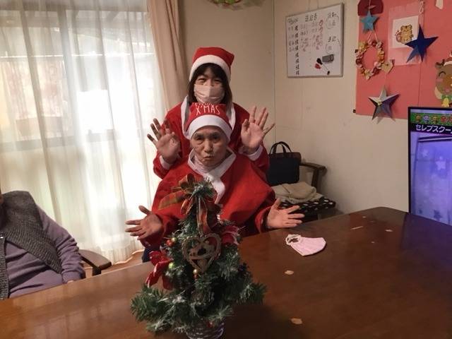 ☆彡　メリークリスマス　☆彡　　みんなでサンタクロース！